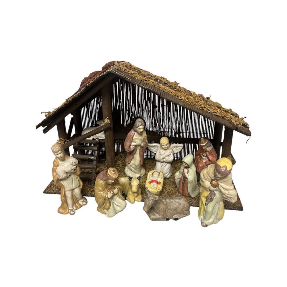 Vintage 1996 Price Nativity set 11 piece with crèche